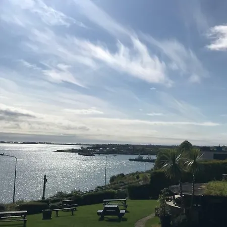 Wildwood Гостевой дом Карлингфорд